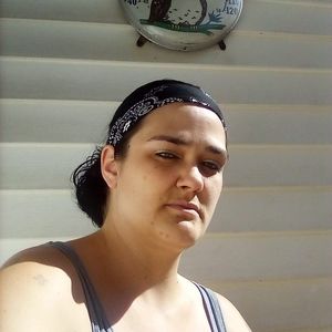 Meet your Posher, Lonna